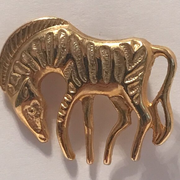 Zebra Brooch - Picture 2 of 4